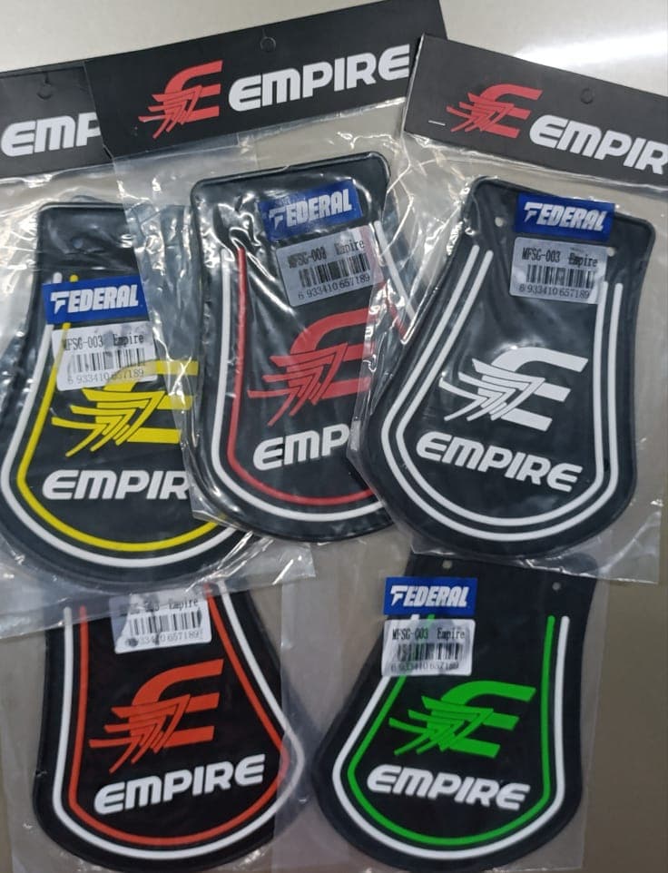 Chapaletas guardabarros para moto universal Empire